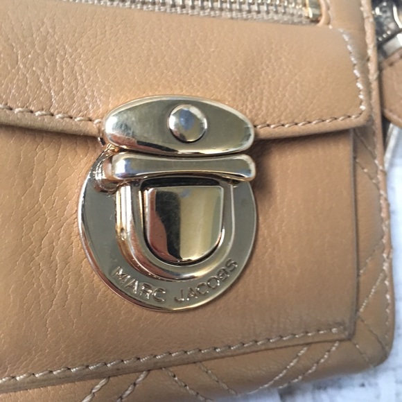 Authentic Marc Jacobs Quilted Wallet - Picture 6 of 7